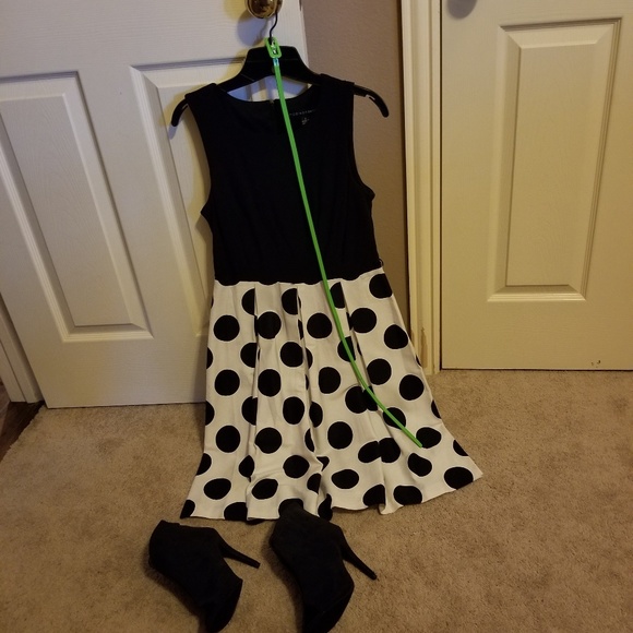 Cape Robbin Boots - Picture 7 of 7